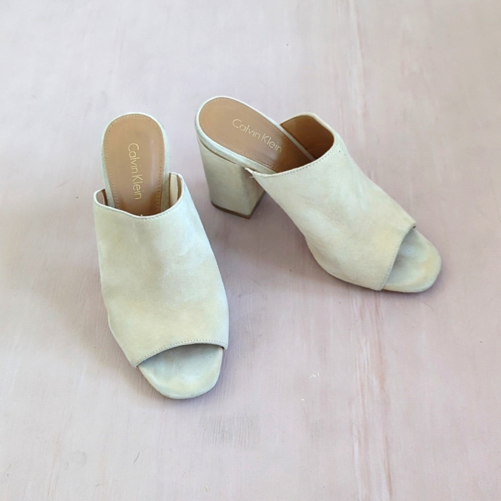 Calvin Klein Peep toe mules